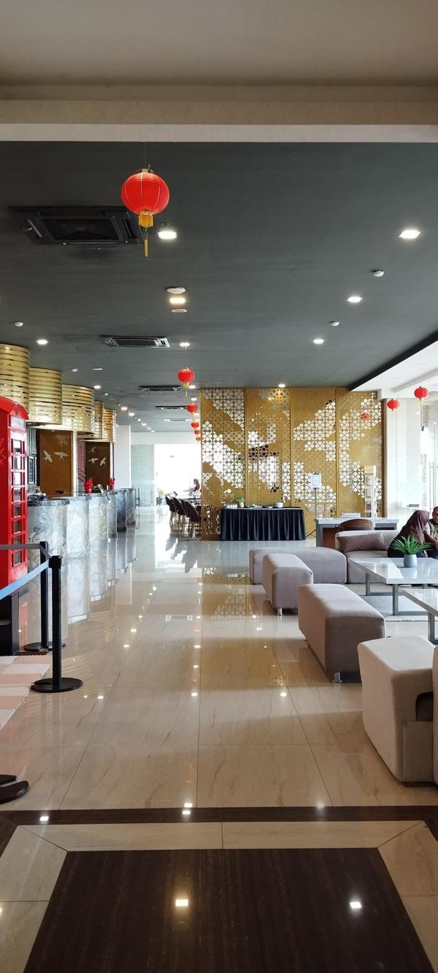 Grand Kolopaking Hotel Kebumen ภายนอก รูปภาพ