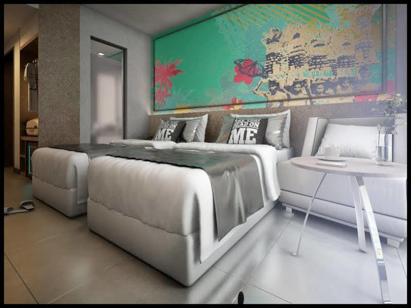 Grand Kolopaking Hotel Kebumen ภายนอก รูปภาพ